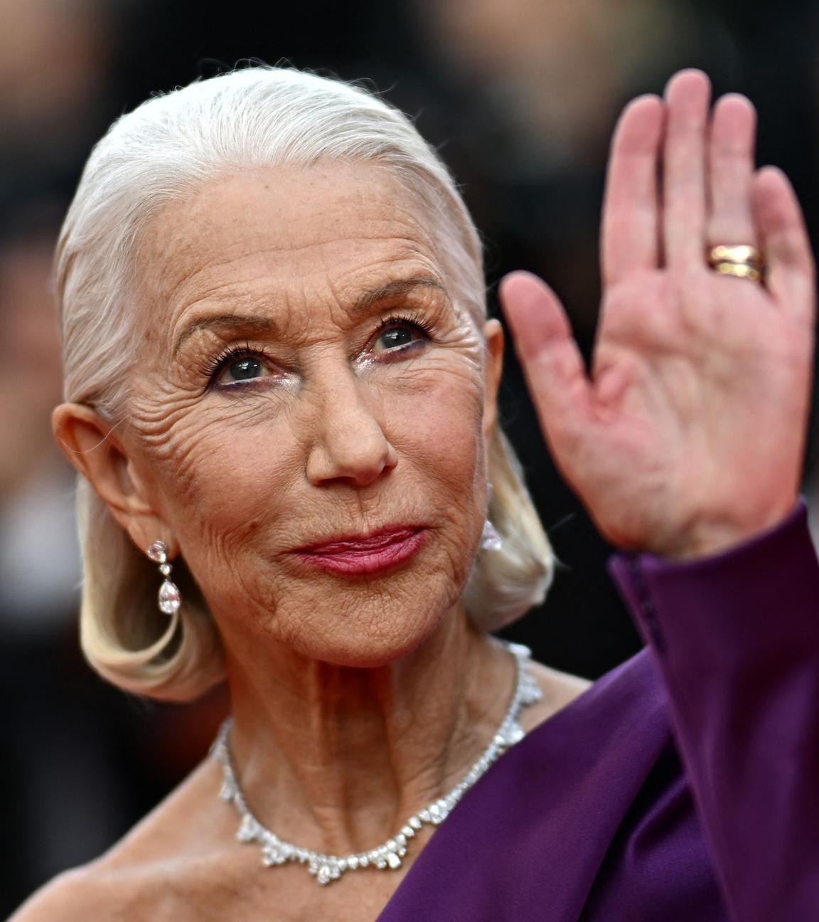 Helen Mirren auf dem roten Teppich beim Cannes Filmfestival 2024