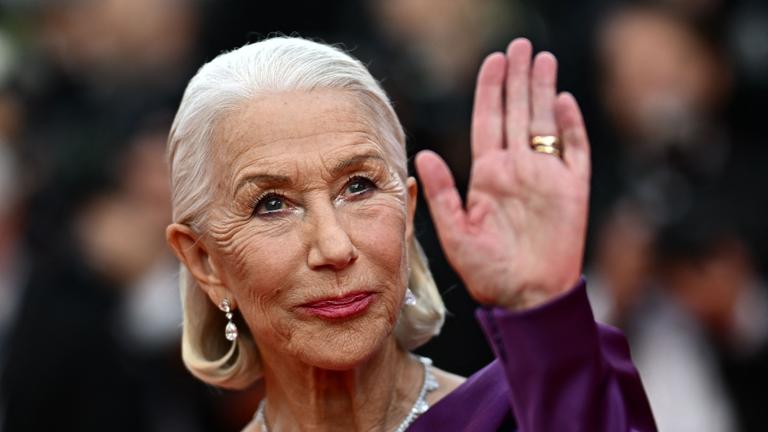 Helen Mirren auf dem roten Teppich beim Cannes Filmfestival 2024