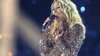 Berlin: Helene Fischer singt bei der Live-Fernsehshow "Schlagerchampions 2024" im Velodrom.