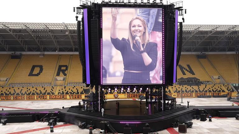 360-Grad Bühne der Helene Fischer-Show in Dresden