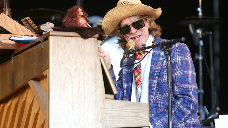 Helge Schneider beim Auftritt LASS KnACKEN OPPA live in Hamburg  am 19.08.2016.