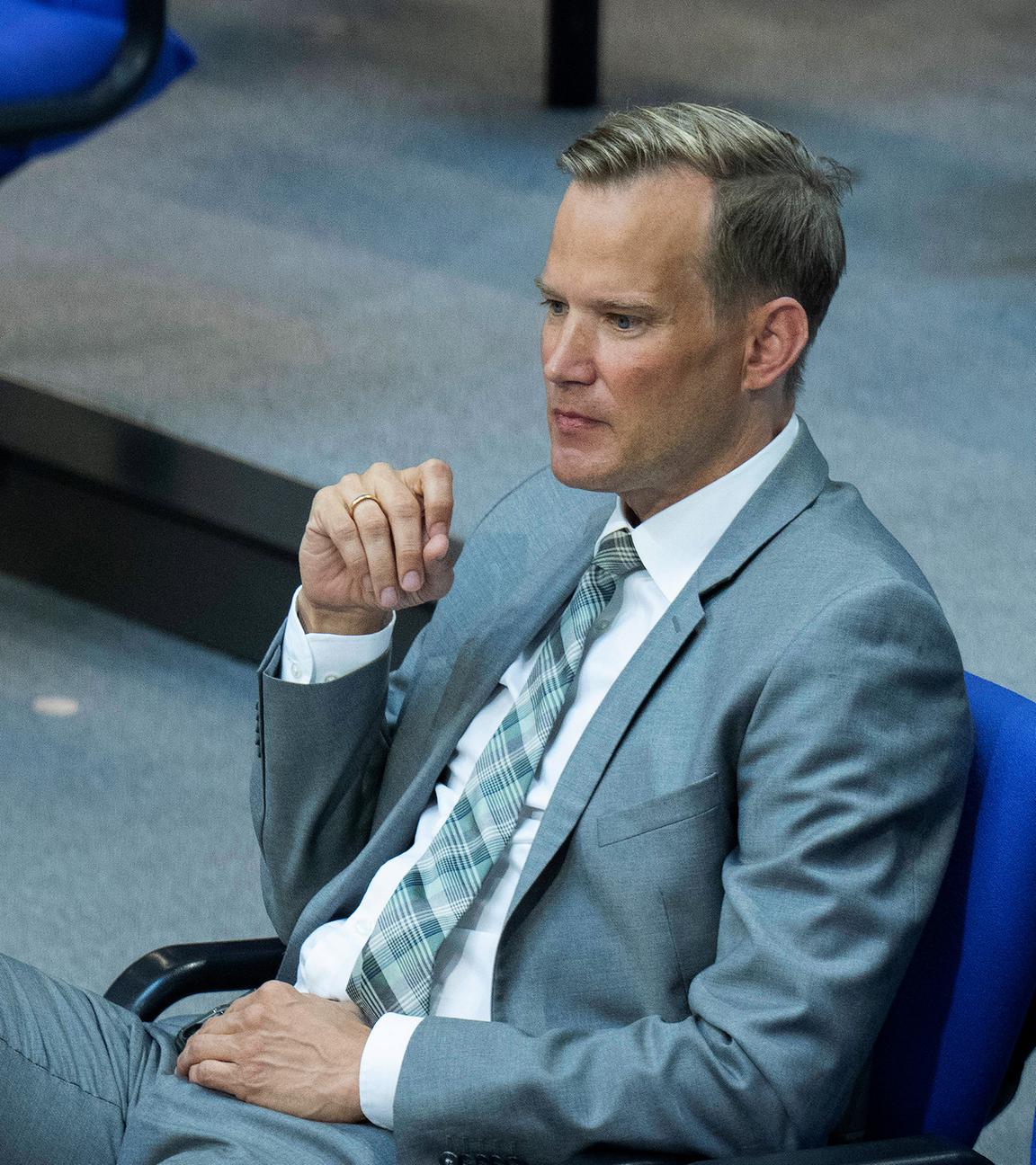 Hendrik Streeck (CDU) im Bundestag in Berlin