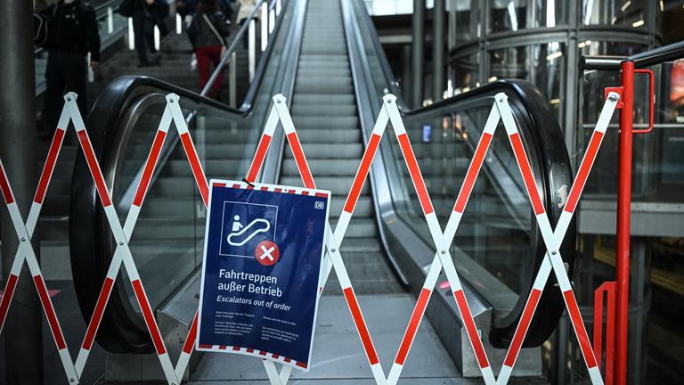 Rolltreppen-Probleme in Berlin