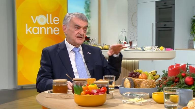 Innenminister des Landes Nordrhein-Westfalen Herbert Reul zu Gast bei Volle Kanne.