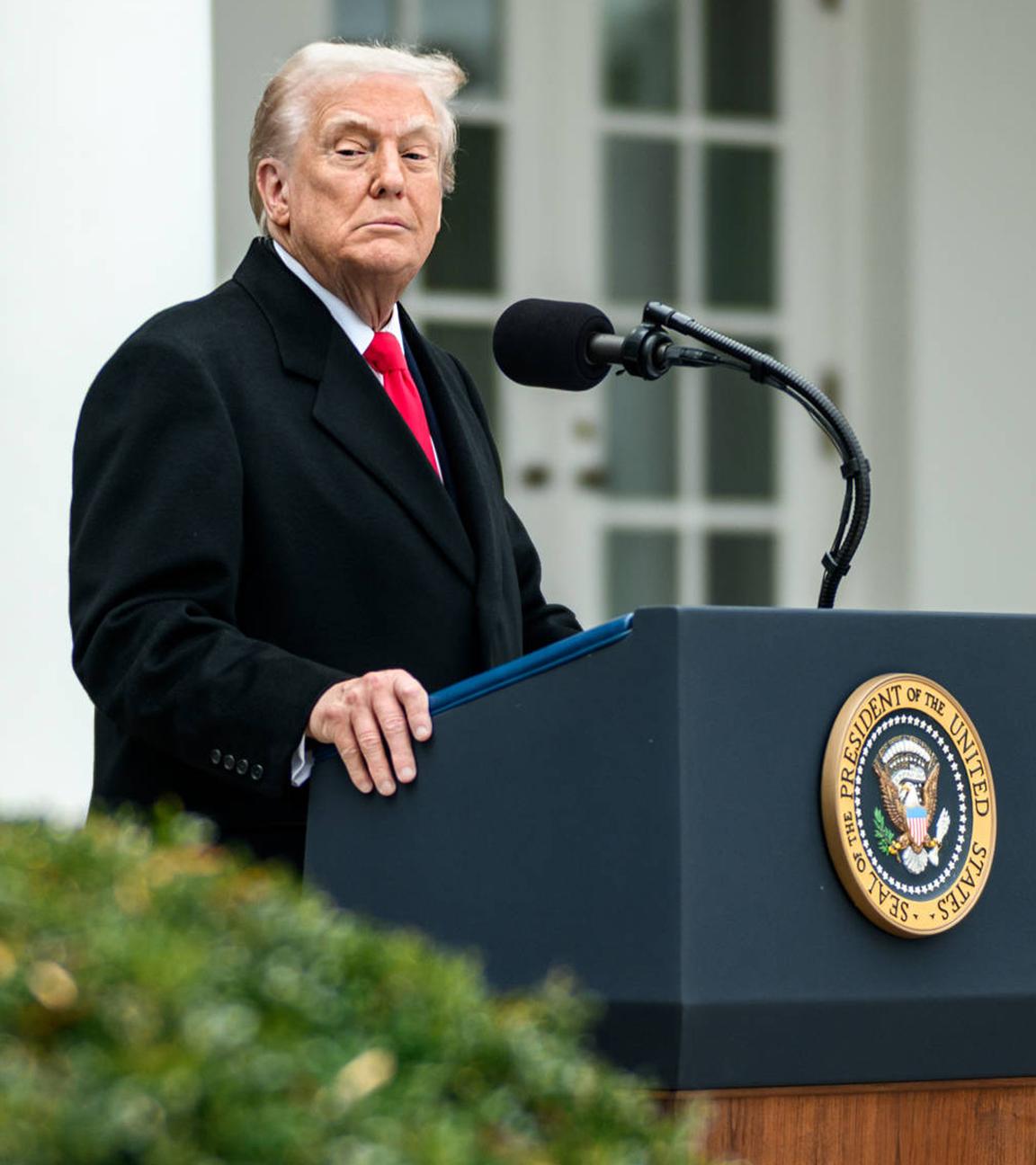 Donald Trump vorm Weißen Haus