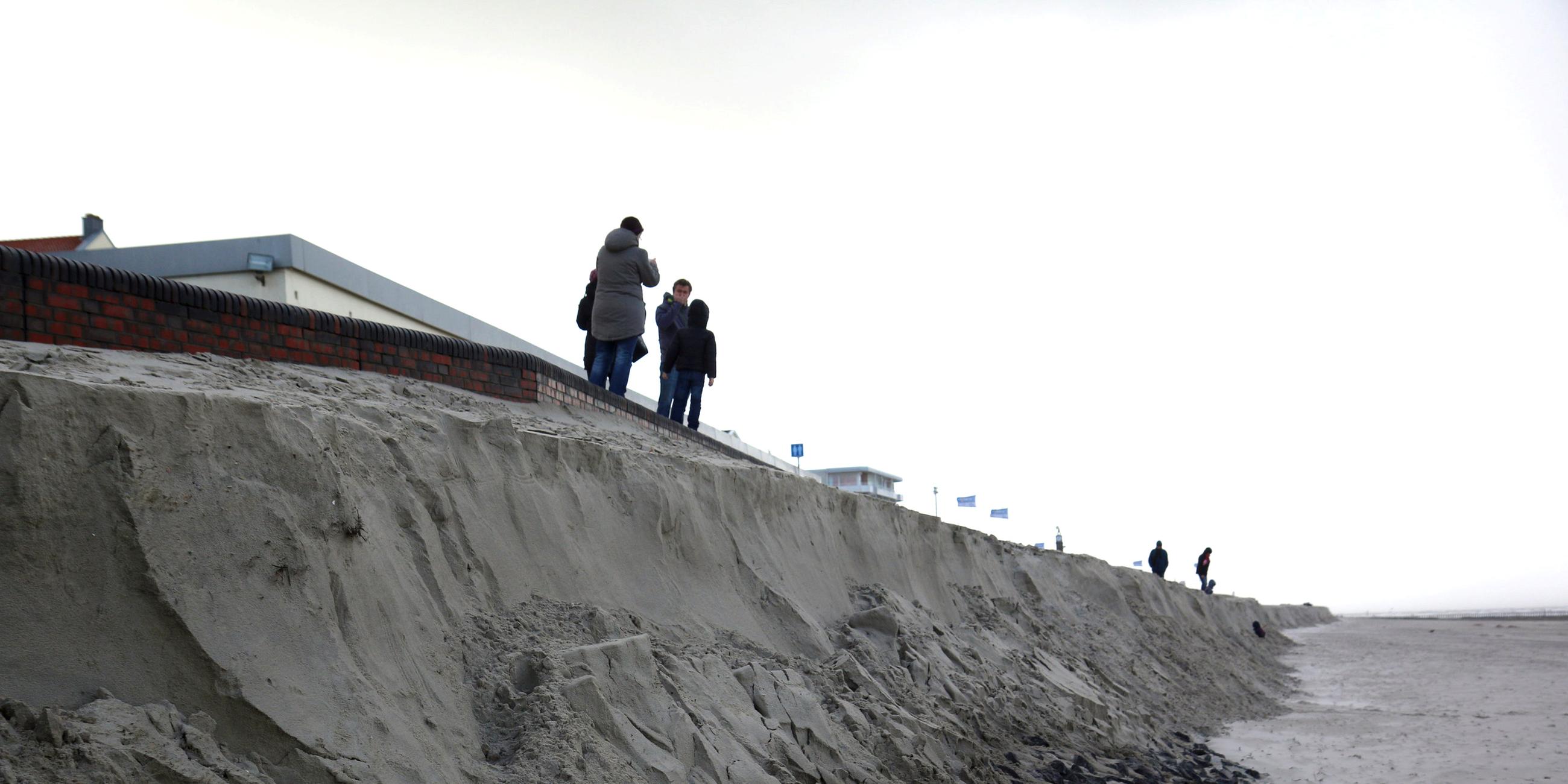 Abbruchkante an Strand auf Wangerooge