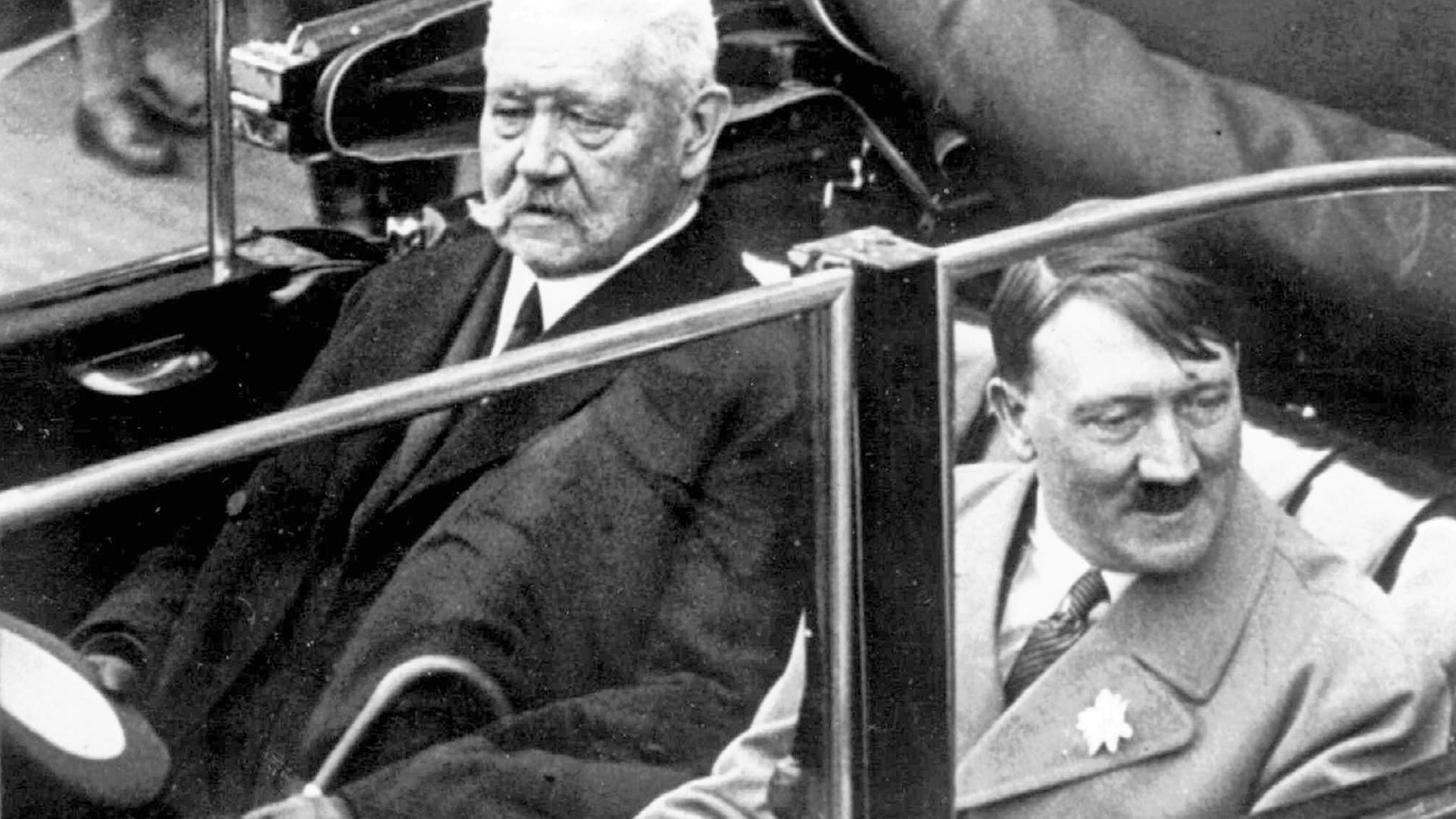 Archiv: Paul von Hindenburg und Adolf Hitler