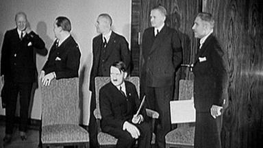 Hitler in Warteposition zur Machtergreifung.