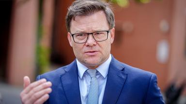 Berlin:Umweltminister Carsten Schneider.