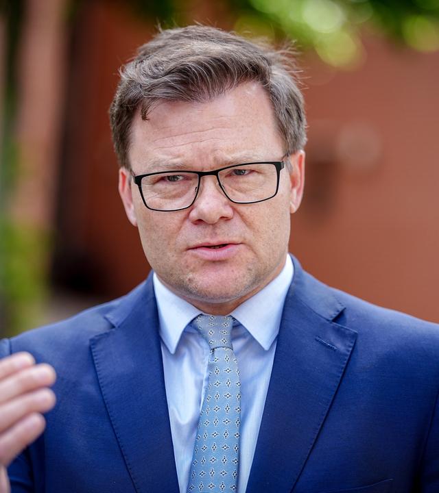 Berlin:Umweltminister Carsten Schneider.
