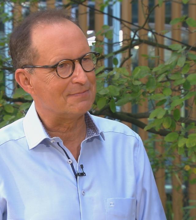 Arzt und Medizinjournalist Dr. Christoph Specht im Gespräch