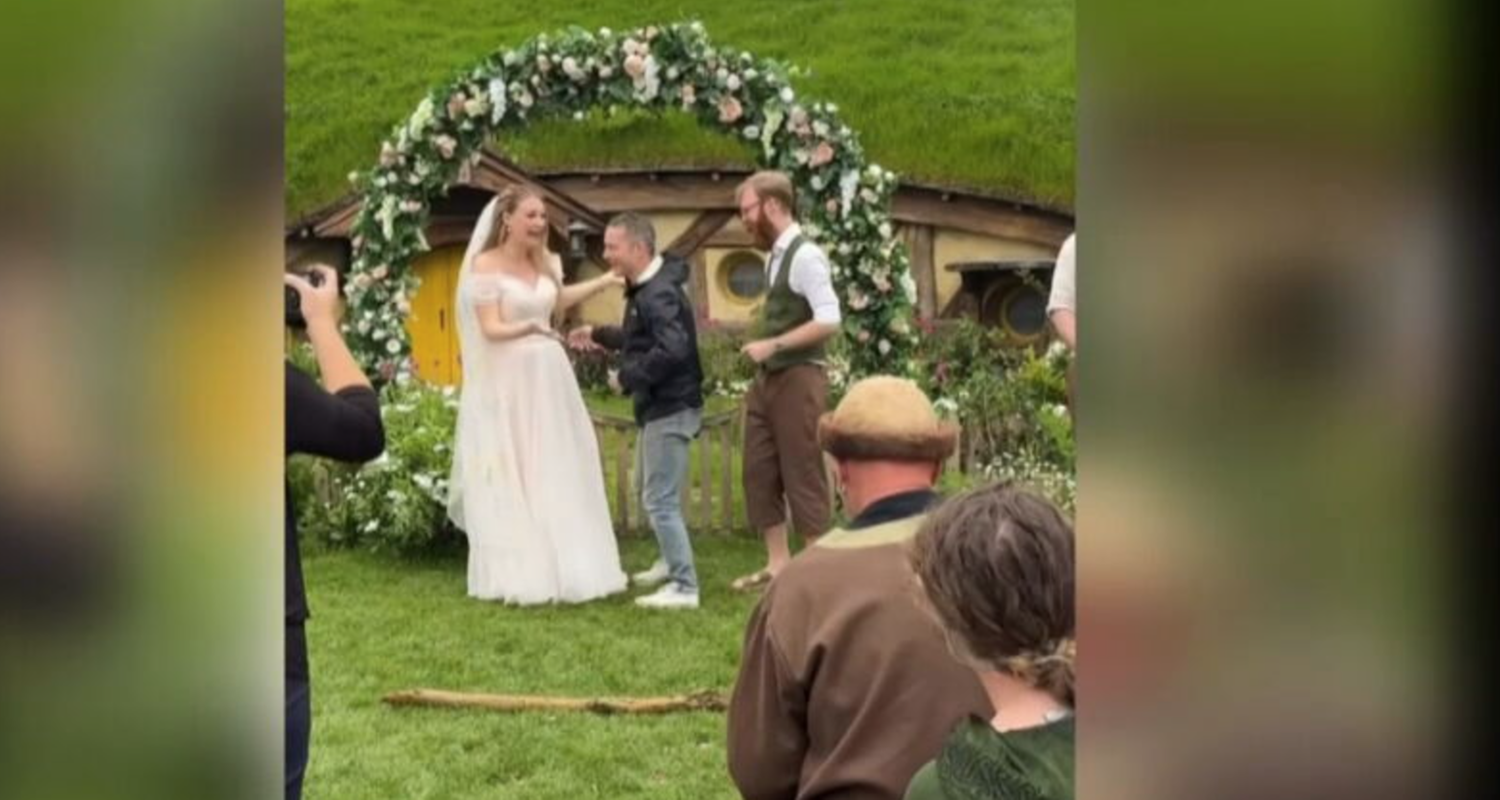 Ober-Hobbit crasht Hochzeit im Auenland