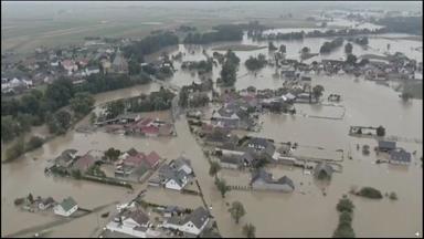 Weiter angespannte Hochwasserlage