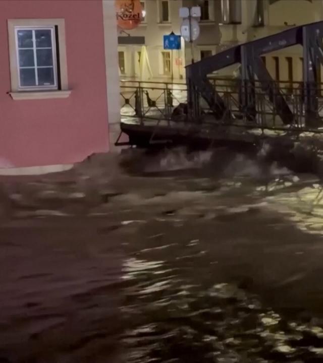 Hochwasserlage dramatisch