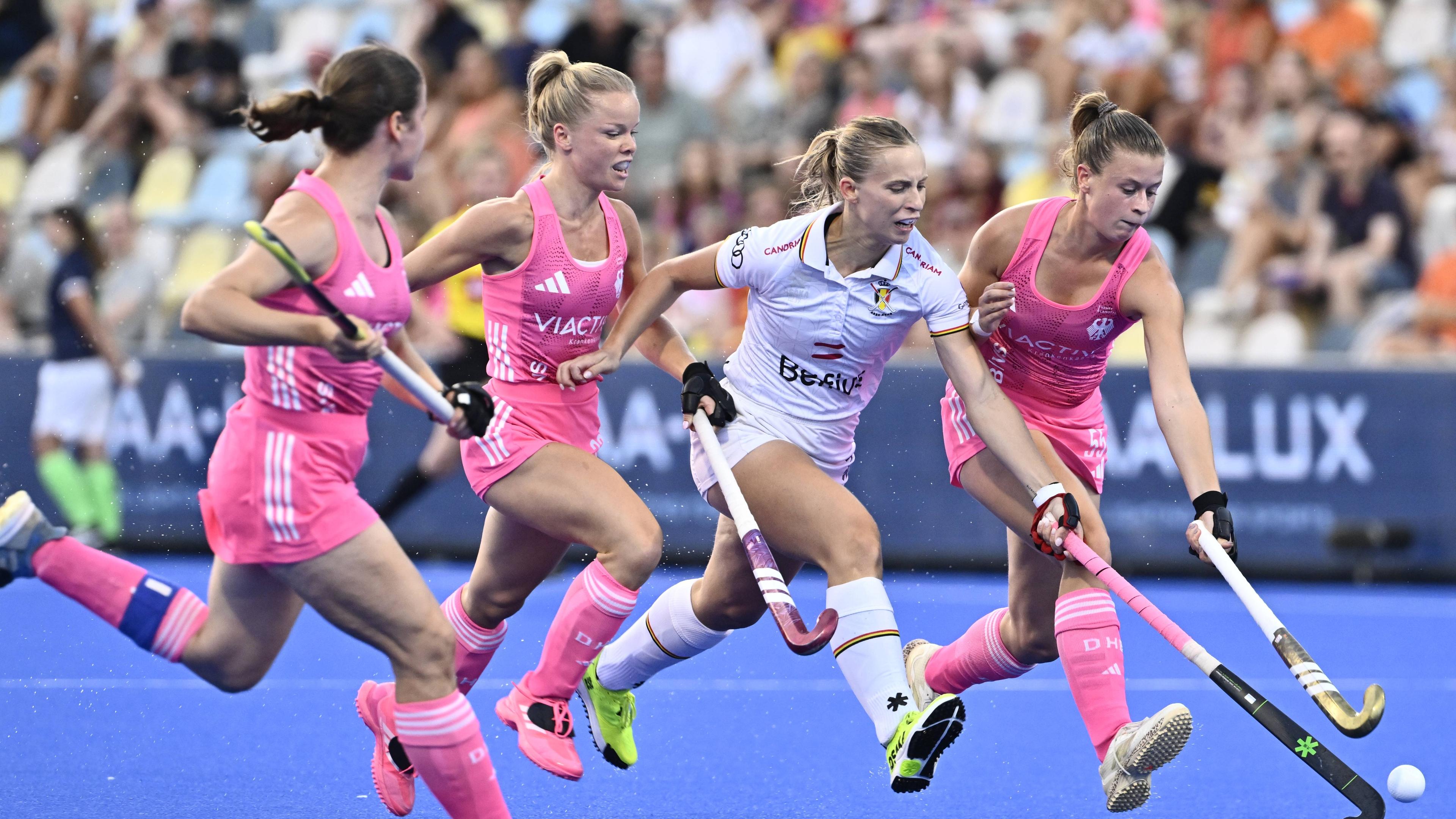 Halbfinale der Frauen bei der Hockey-EM zwischen Belgien und Deutschland