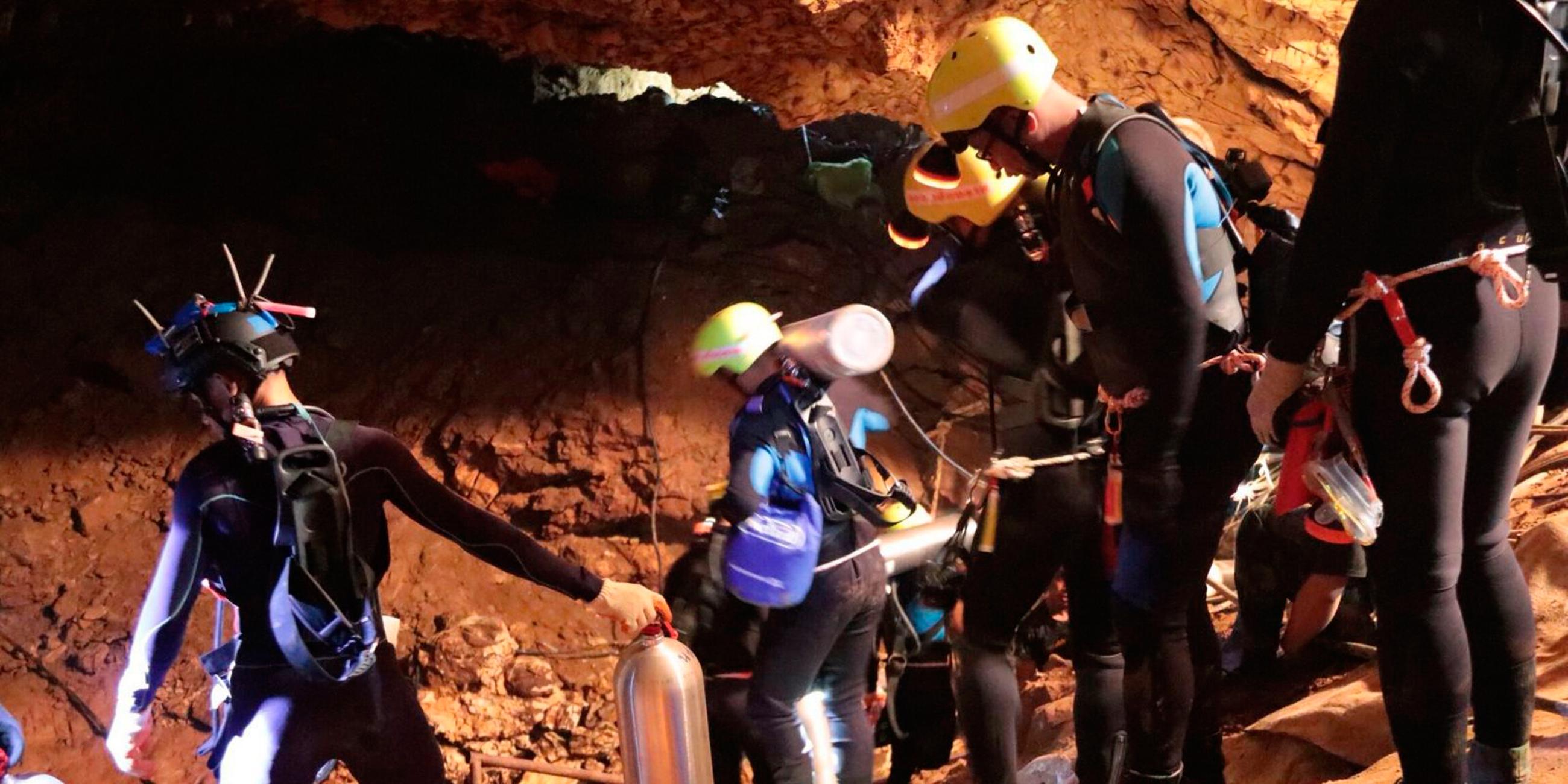 Thailändisches Rettungsteam