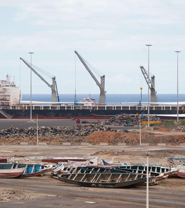 Das vom Hantavirus betroffene Kreuzfahrtschiff soll in den nächsten Tagen im Hafen von Granadilla de Abona bei Teneriffa ankommen.