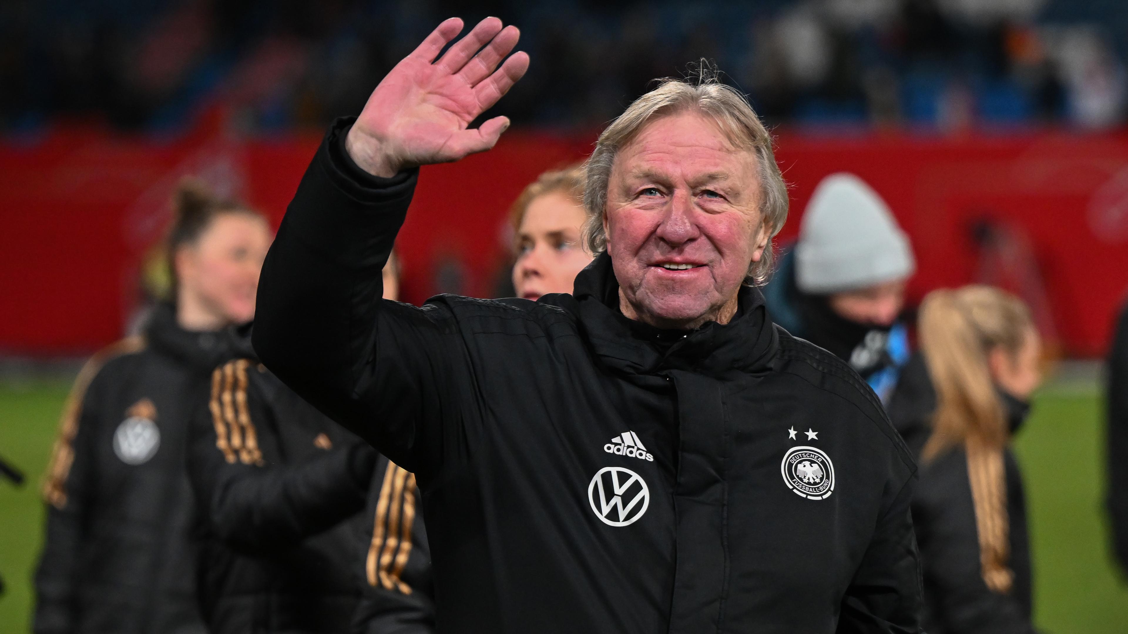 Horst Hrubesch, Trainer der deutschen Frauennationalmannschaft, am 01.12.2023.