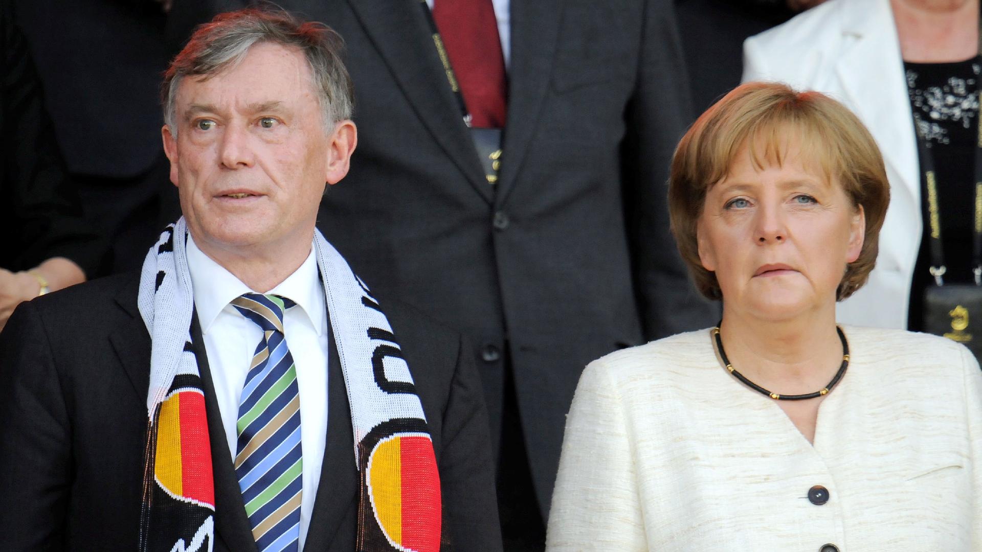 Horst Köhler und Angela Merkel beim Endspiel der EM 2008