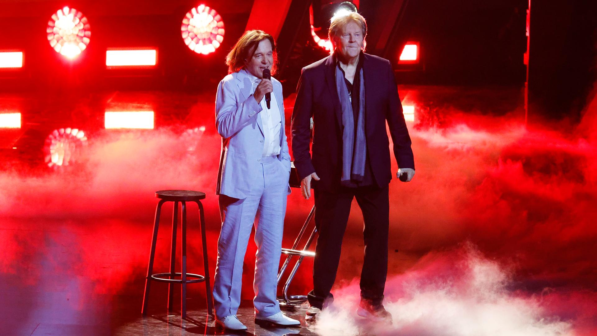 Jürgen Drews und Howard Carpendale bei der Aufzeichnung der ZDF-Musikshow 'Die Giovanni Zarrella Show - Eine Samstagnacht mit Howard Carpendale' in der Westfalenhalle.