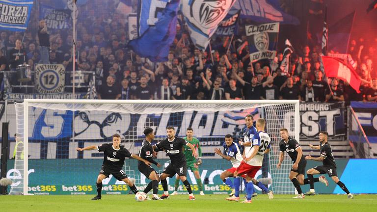 Szene aus dem Spiel Hamburger SV - FC St. Pauli vom 29.08.2025