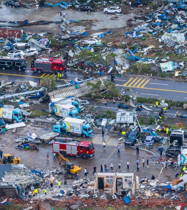 Ein Teil der Stadt Huanggang in der zentralchinesischen Provinz Hubei wurde von einem Tornado verwüstet.