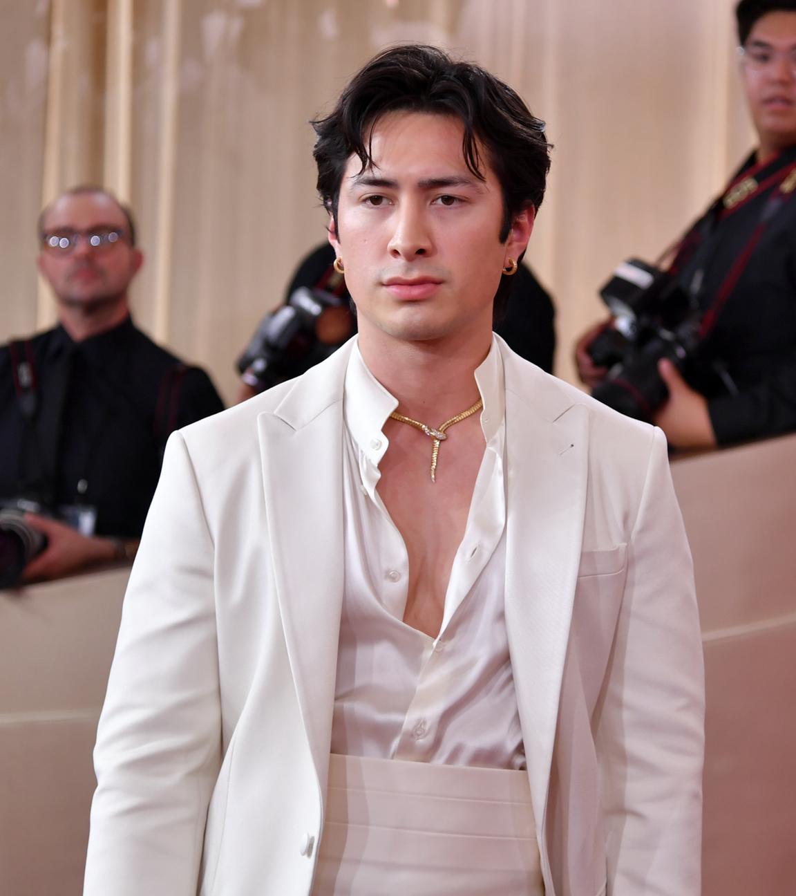 Schauspieler Hudson Williams kommt am 11.01.2026 zu den 83. Golden Globes im Beverly Hilton, in Beverly Hills. 