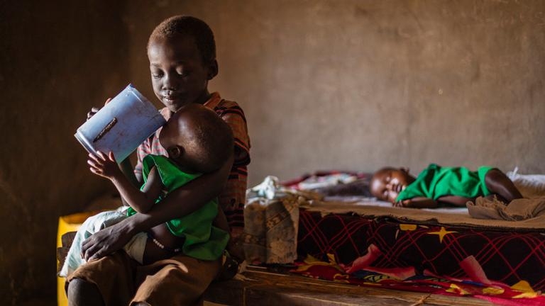 Unterernährte Kindern im Südsudan