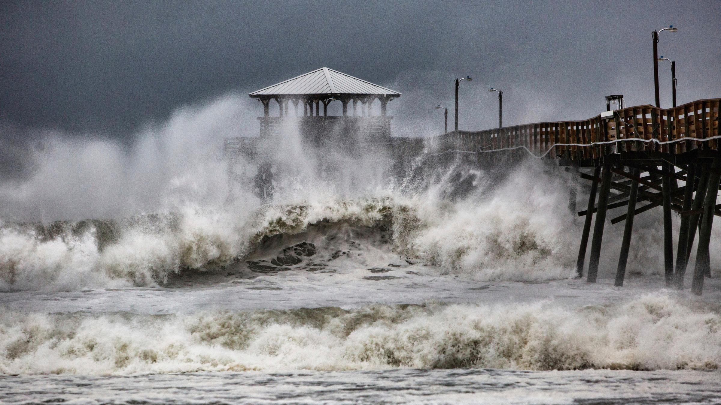 Stürmisches Meer in North Carolina am 13.8.2018