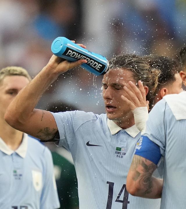 Hydration Break bei Uruguay - Saudi Arabien.