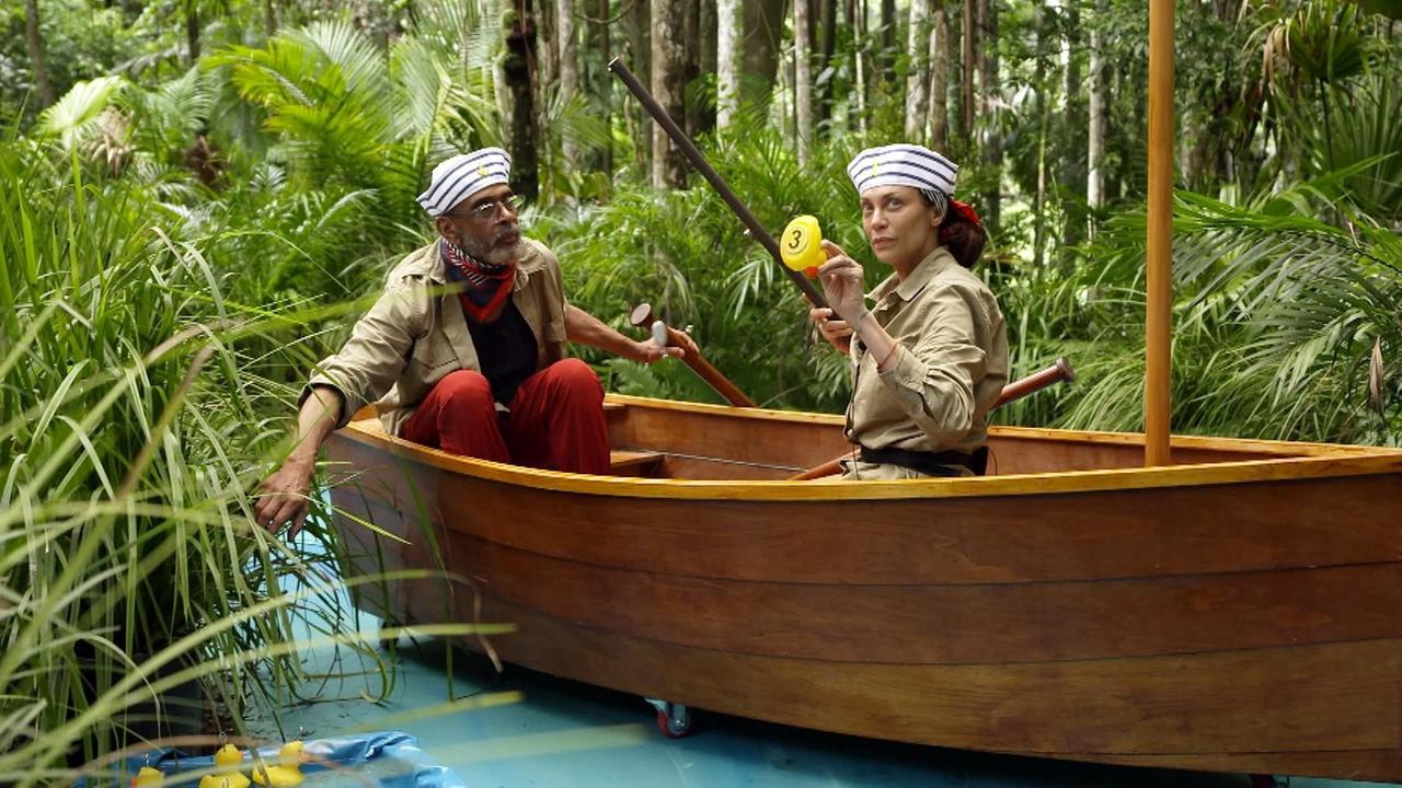 Lilly Becker und Pierre Sanoussi-Bliss treten zur Schatzsuche an in der RTL-Realityshow «Ich bin ein Star - Holt mich hier raus!». Mitten im Dschungel müssen die beiden von einem Boot aus Entchen angeln.
