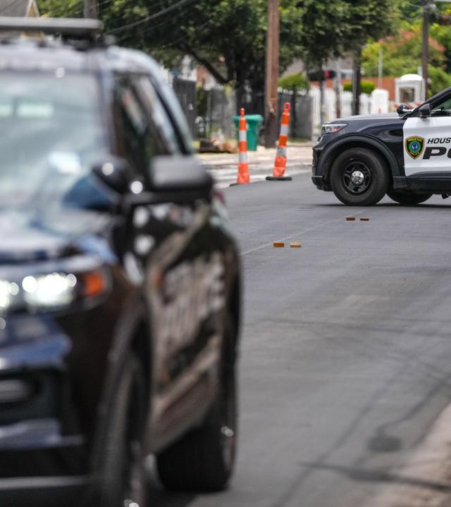 Polizeieinsatz auf der Canal Street in Houston, nachdem Schüsse gefallen waren.