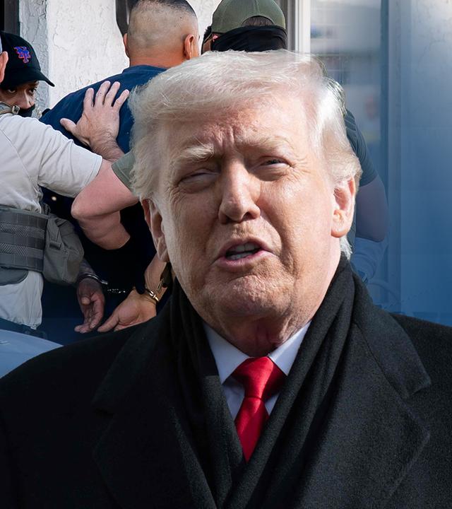 Zwei ICE-Agenten führen einen Mann ab und im Vordergurnd ist ein Bild von Trump.