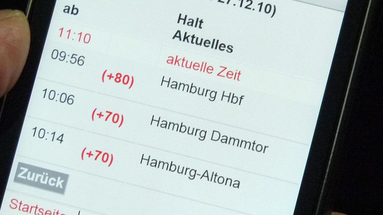 Information über einen verspäteten ICE in der Bahn-App
