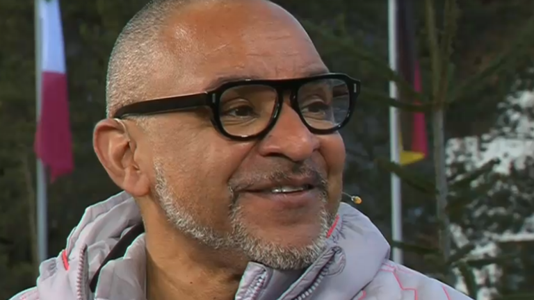 DSB-Vorstandsvorsitzender Idriss Gonschinska im Interview