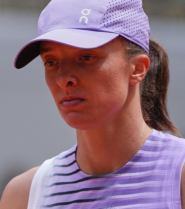 Iga Swiatek reagiert während ihres Achtelfinalspiels gegen die Ukrainerin Marta Kostyuk bei den French Open in Paris, 31. Mai 2026.