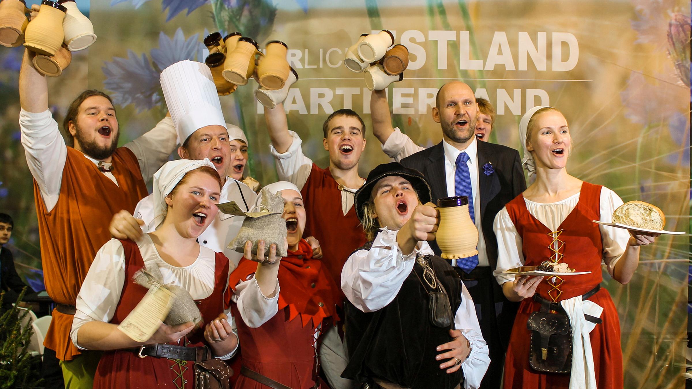 IGW 2014 - Estlands Landwirtschaftsminister S.E. Helir-Valdor Seeder freut sich über eine gelungene Präsentation seines Landes auf der Grünen Woche 2014.