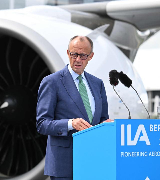 Bundeskanzler Friedrich Merz besucht die ILA Berlin 2026