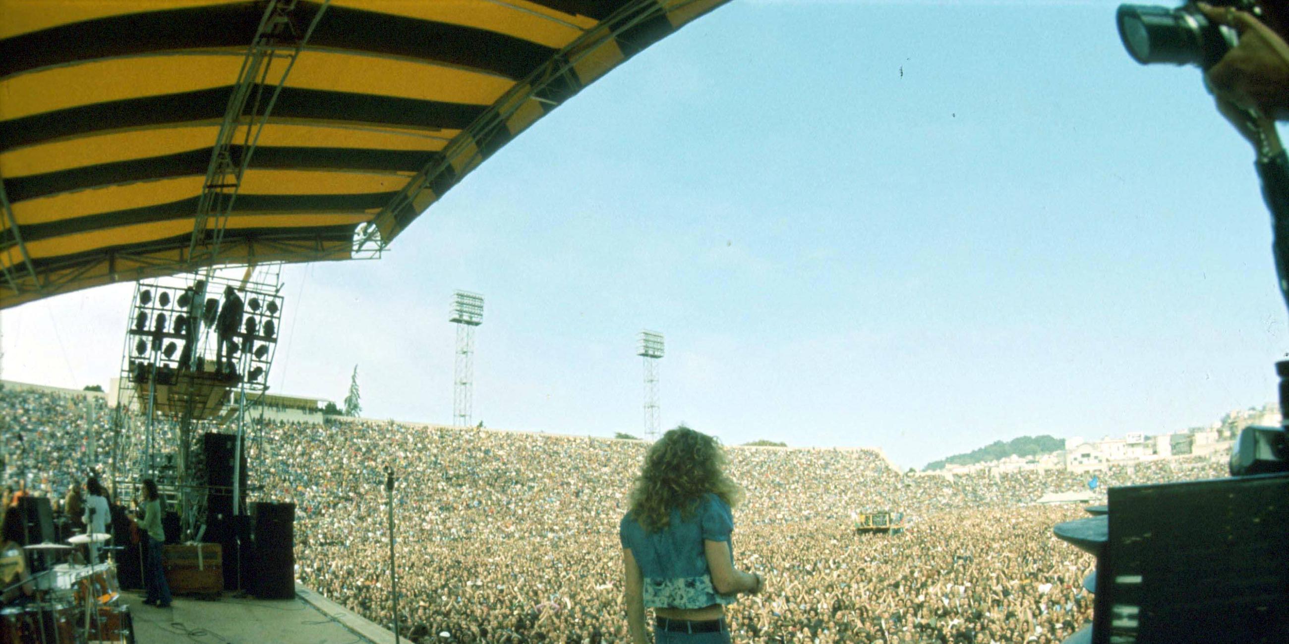 Jan 1 2011 M1564 LED ZEPPELIN 1973 PUBLICATIONxINxGERxSUIxAUTxONLY ZUMAg49_
