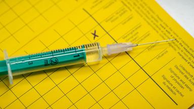 Gürtelrose-Impfung für Risikogruppen schon ab 18 Jahren