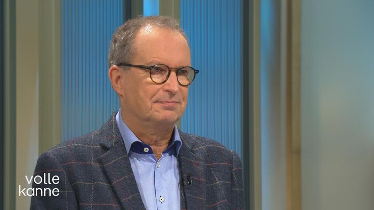 Dr. Christoph Specht am "Volle Kanne"-Tisch