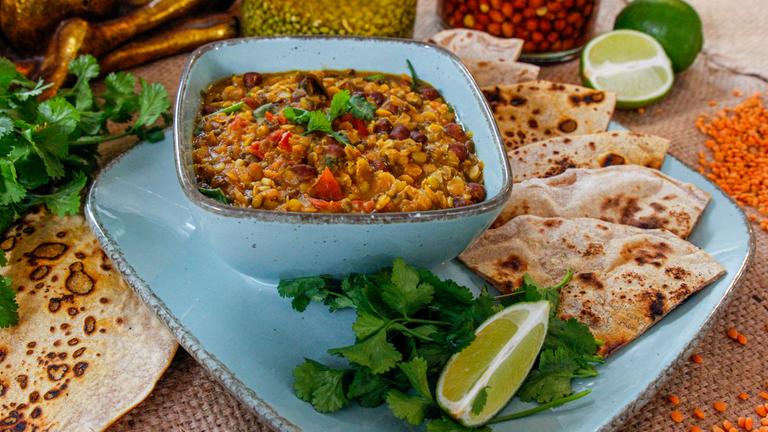 Dal - indischer Hülsenfruchtbrei