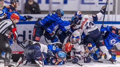 Brutales Foul: DEL-Spiel läuft völlig aus dem Ruder