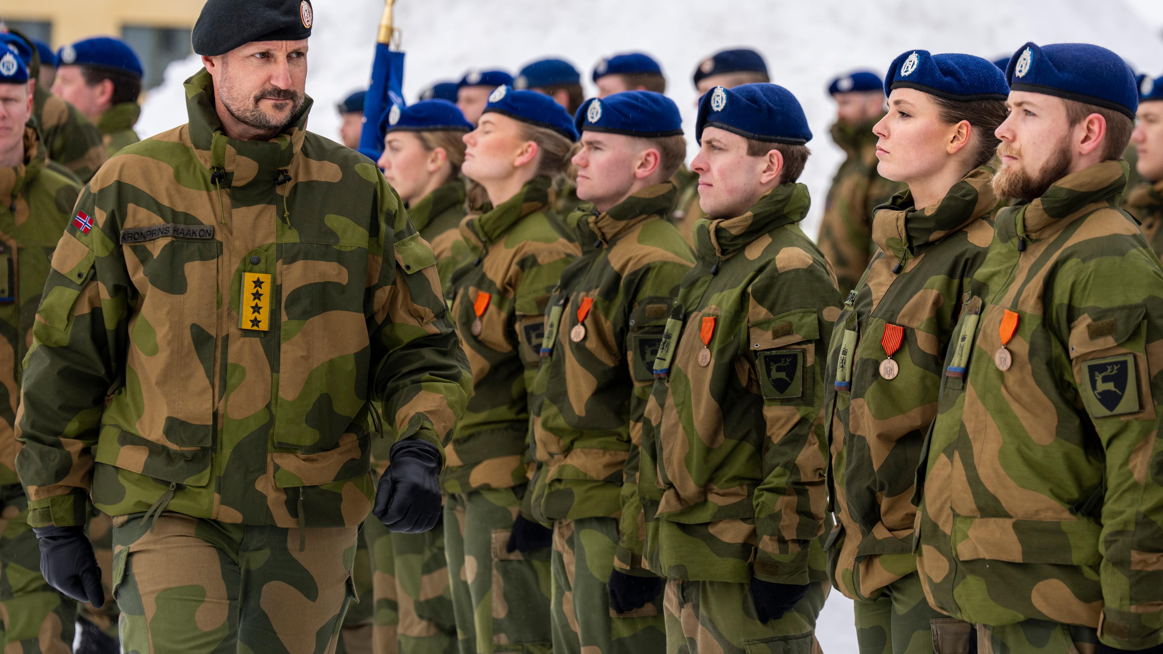 Ingrid Alexandra beim Militärabschluss