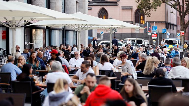 Archiv: Menschen in der Kölner Innenstadt