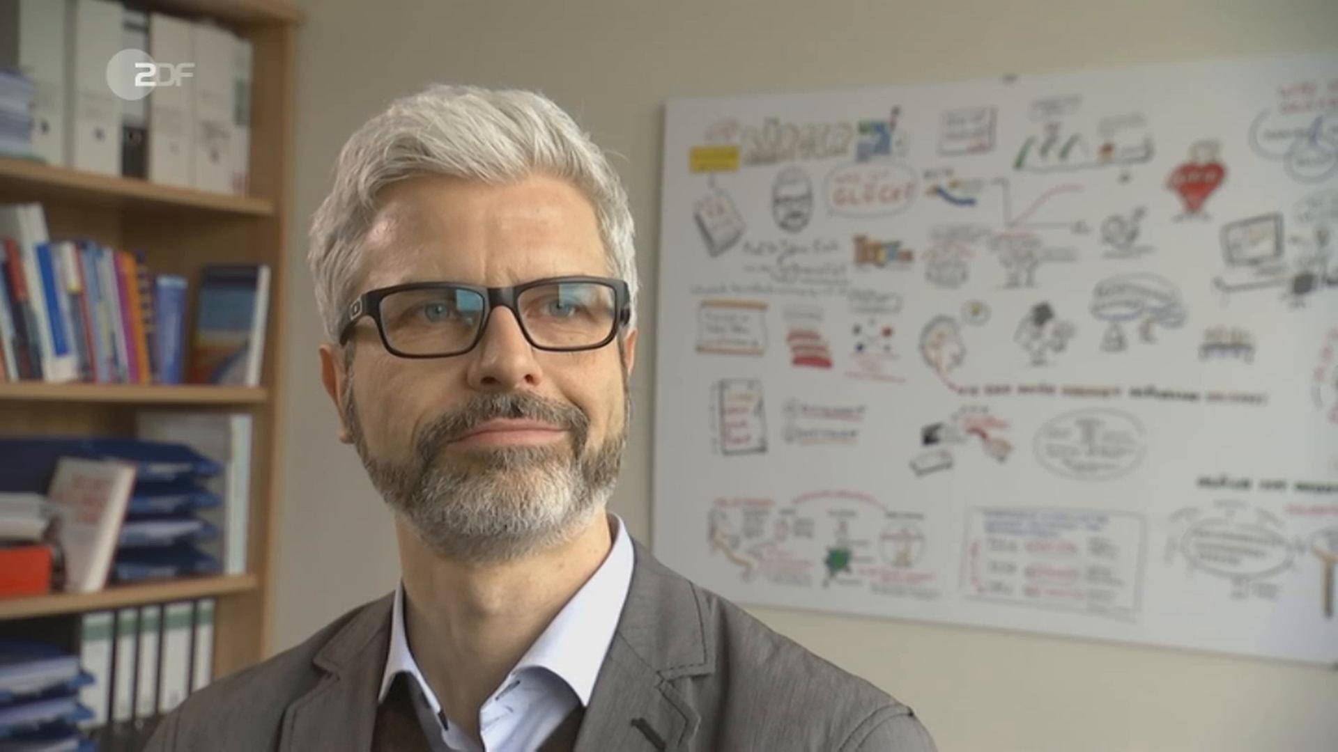 Prof. Tobias Esch