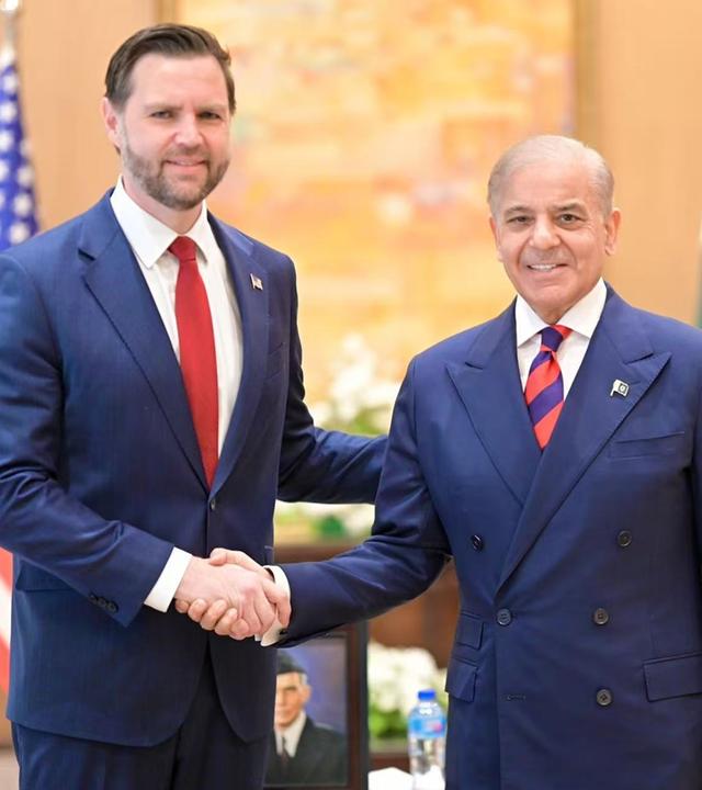 Iran-Krieg, Gespräche in Pakistan, JD Vance und Shehbaz Sharif