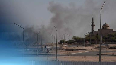 Kuwait-Stadt: Rauch steigt nach einem iranischen Luftangriff auf eine US-Botschaft empor.