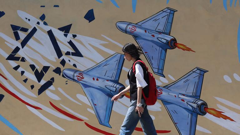 Iran, Teheran, Wandgemälde