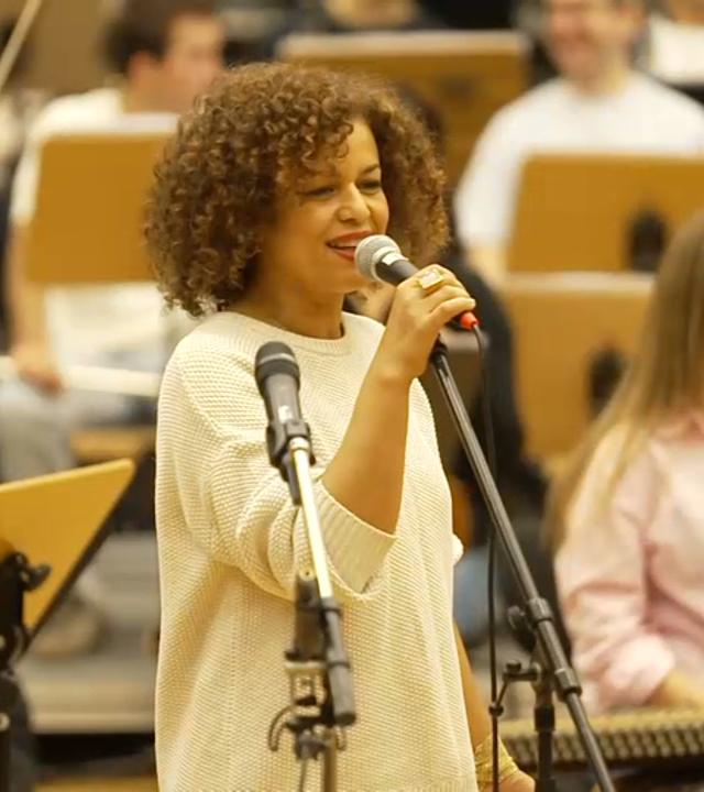 Sängerin in der Kölner Philharmonie.